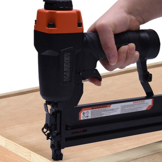 GRAPADORA NEUMATICA CAPACIDAD 120pcs 60psi - 100psi - HARDEN