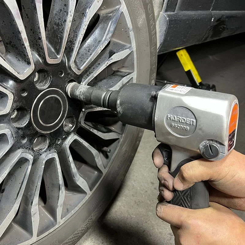 PISTOLA DE IMPACTO NEUMATICA — PISTOLA DE IMPACTO NEUMATICA 1/2" 640Nm (475 FT/LB) - HARDEN